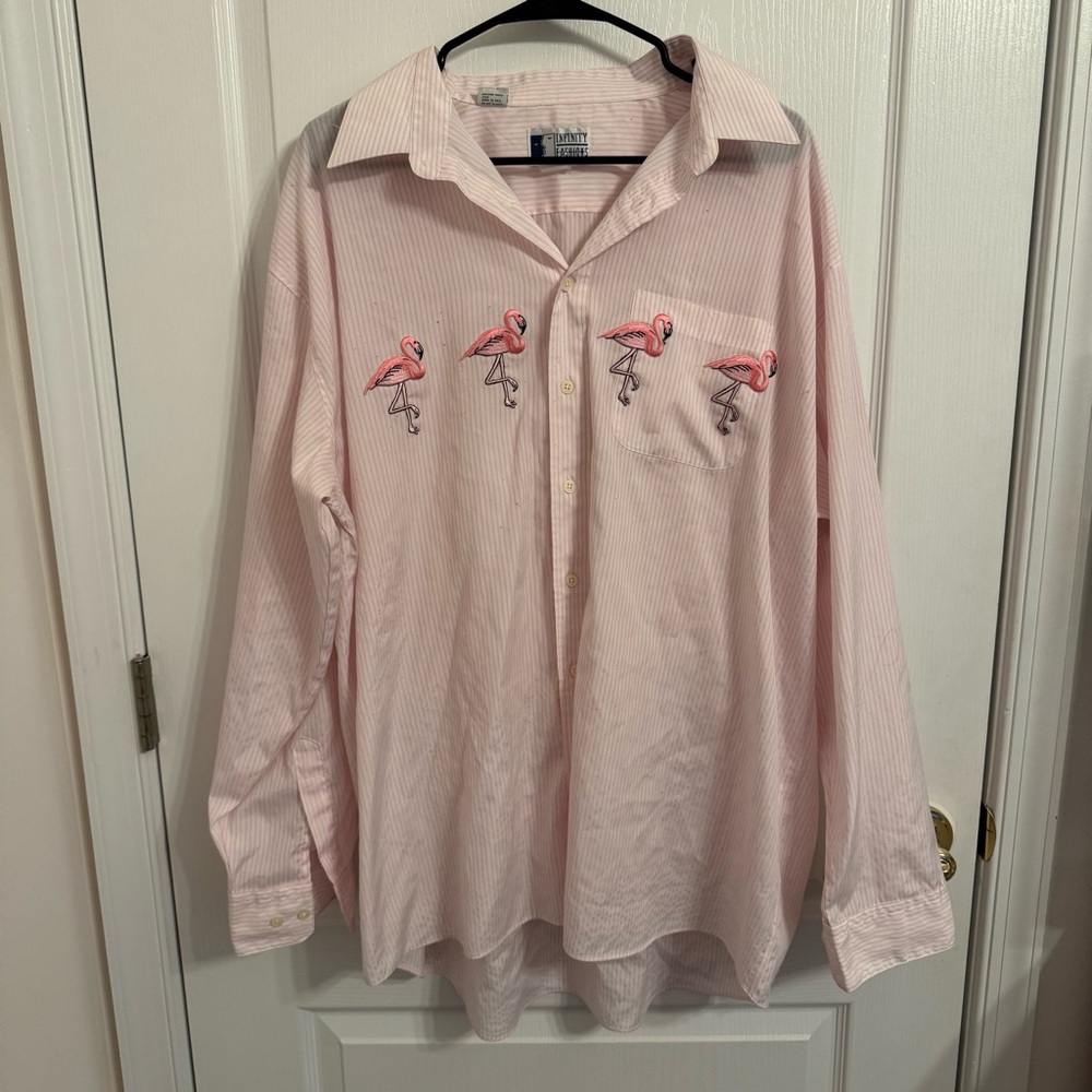 Vintage Infinity Fashions Flamingo Embroidered Button Down Shirt